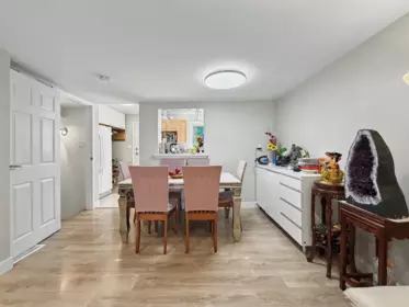Kitchen Photo of 6878 Arlington Street, Vancouver, BC