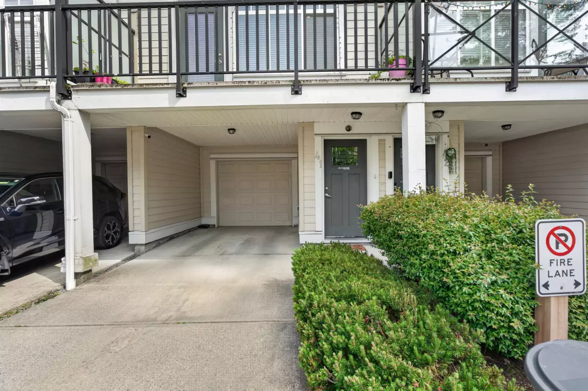 Dining Area Photo of 41 12775 63 Avenue, Surrey, BC