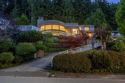 1542 Chartwell Drive, West Vancouver, BC, West Vancouver — Single Family Residence for sale