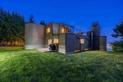 Garden / Landscaping Photo of 1542 Chartwell Drive, West Vancouver, BC