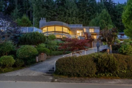 1542 Chartwell Drive, West Vancouver, BC