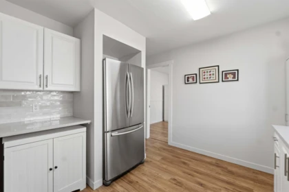 Primary Bathroom Photo of 6 19236 119 Avenue, Pitt Meadows, BC