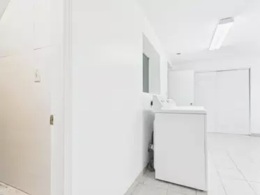 Aerial View of 951 Everett Crescent, Burnaby, BC