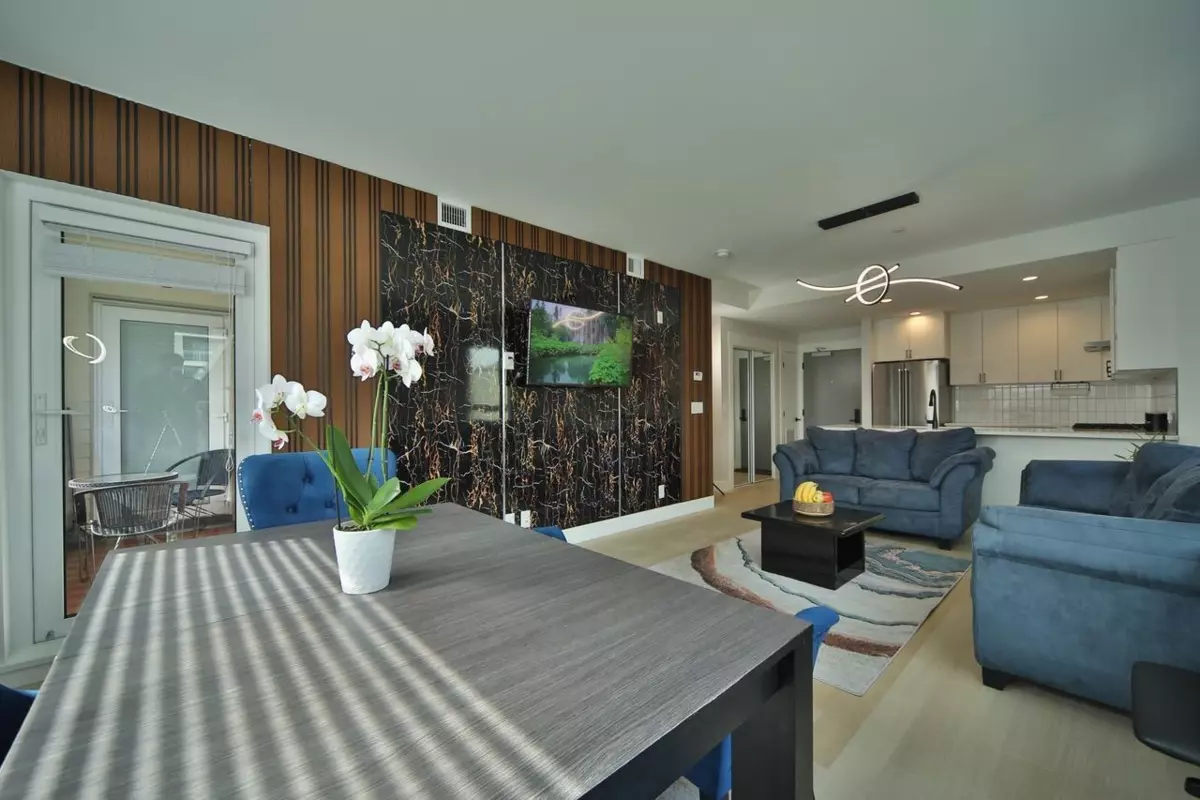 Dining Area Photo of 308 22265 Dewdney Trunk Road, Maple Ridge, BC