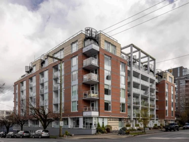 Hot Tub / Spa Photo of 502 311 E 6th Avenue, Vancouver, BC
