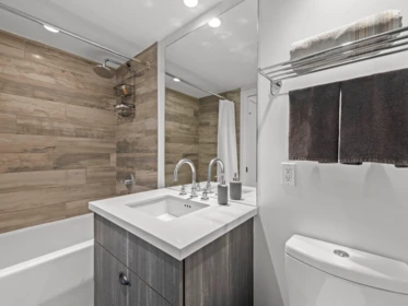 Laundry Room Photo of 502 311 E 6th Avenue, Vancouver, BC