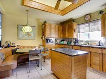 Kitchen Island Photo of 960 Porter Street, Coquitlam, BC