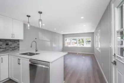 Kitchen Island Photo of 222 1840 160 Street, Surrey, BC