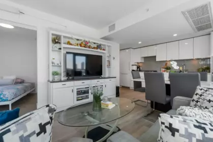 308 10428 Whalley Boulevard, Surrey, BC, Surrey — Apartment/Condo for sale