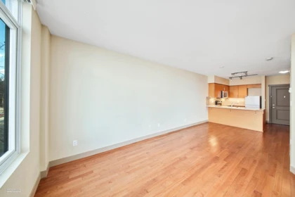 415 9009 Cornerstone Mews, Burnaby, BC, Burnaby — Apartment/Condo for sale