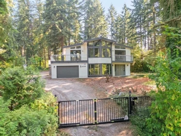 14340 28th Avenue, Surrey, BC, Surrey — Single Family Residence for sale