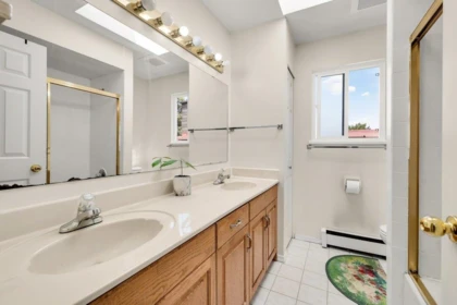 Mudroom Photo of 2038 E 26th Avenue, Vancouver, BC