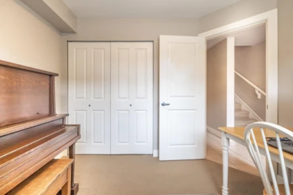 Entry Foyer Photo of 49 8418 163 Street, Surrey, BC