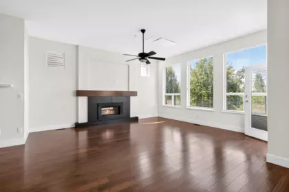 Primary Bedroom Photo of 10441 Mceachern Street, Maple Ridge, BC