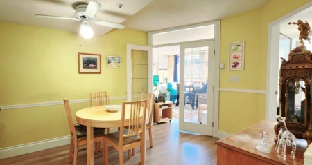 208 811 Helmcken Street, Vancouver, BC, Vancouver — Apartment/Condo for sale