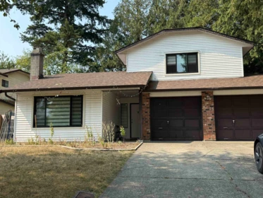 6725 129 Street, Surrey, BC, Surrey — Single Family Residence for sale