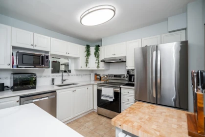212 12733 72 Avenue, Surrey, BC, Surrey — Apartment/Condo for sale
