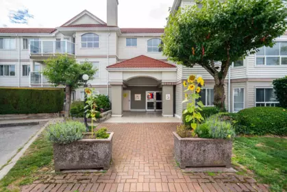 Staircase Photo of 212 12733 72 Avenue, Surrey, BC