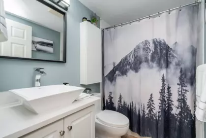Walk-In Closet Photo of 212 12733 72 Avenue, Surrey, BC