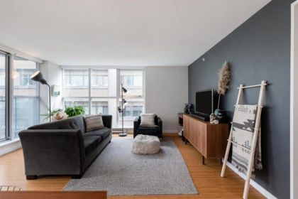 601 168 Powell Street, Vancouver, BC, Vancouver — Apartment/Condo for sale
