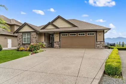 51017 Sophie Crescent, Chilliwack, BC, Chilliwack — Single Family Residence for sale