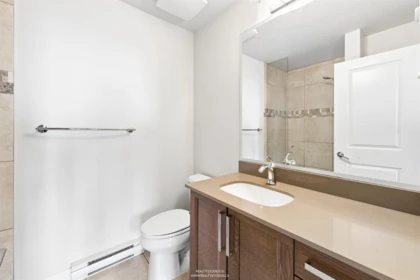 Powder Room Photo of 415 15850 26 Avenue, Surrey, BC