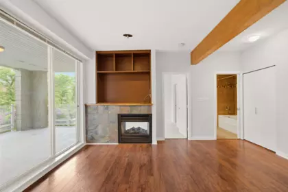 318 560 Raven Woods Drive, North Vancouver, BC, North Vancouver — Apartment/Condo for sale