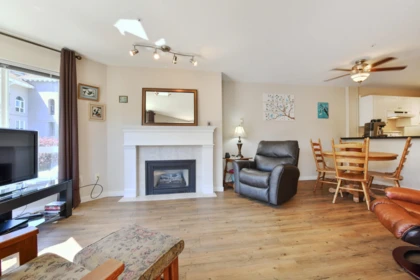 Primary Bedroom Photo of 303 3174 Gladwin Road, Abbotsford, BC