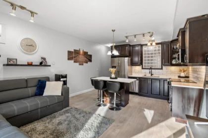 253 8258 207a Street, Langley, BC, Langley — Apartment/Condo for sale