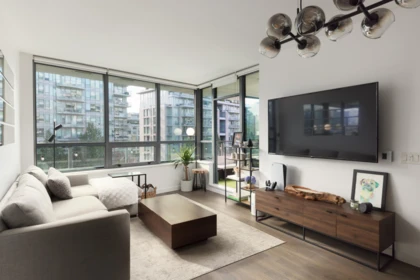 605 1688 Pullman Porter Street, Vancouver, BC, Vancouver — Apartment/Condo for sale