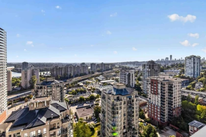 2402 823 Carnarvon Street, New Westminster, BC, New Westminster — Apartment/Condo for sale