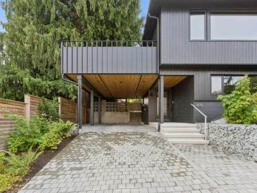 Exterior Rear Photo of 476 E 29th Avenue, Vancouver, BC