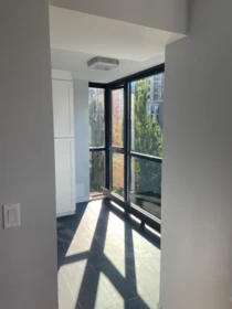 Breakfast Nook Photo of 701 289 Drake Street, Vancouver, BC