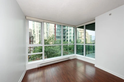 Laundry Room Photo of 507 1189 Melville Street, Vancouver, BC