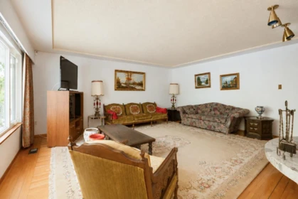 Kitchen Photo of 232 Macdonald Avenue, Burnaby, BC