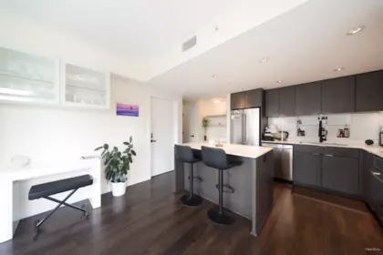 Kitchen Island Photo of 905 111 E 1st Avenue, Vancouver, BC
