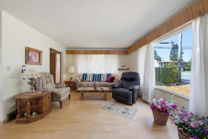 Primary Bedroom Photo of 32712 Bevan Avenue, Abbotsford, BC