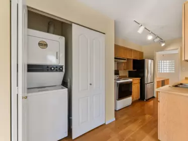 Breakfast Nook Photo of 401 7620 Columbia Street, Vancouver, BC