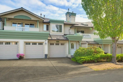 204 13888 70 Avenue, Surrey, BC, Surrey — Townhouse for sale