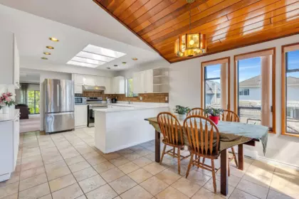Breakfast Nook Photo of 2718 W 19th Avenue, Vancouver, BC