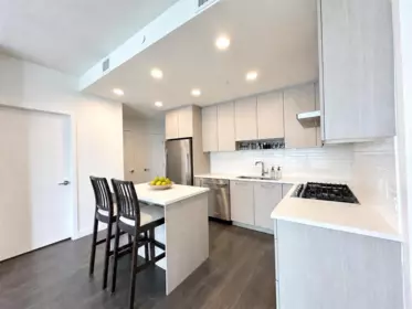 Kitchen Photo of 2606 518 Clarke Road, Coquitlam, BC