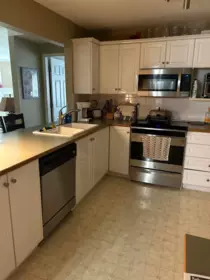 Kitchen Photo of 205 6557 121 Street, Surrey, BC