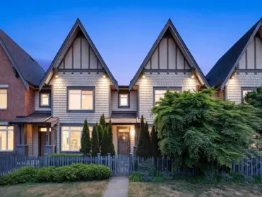 16441 24 Avenue, Surrey, BC, Surrey — Row House (Non-Strata) for sale