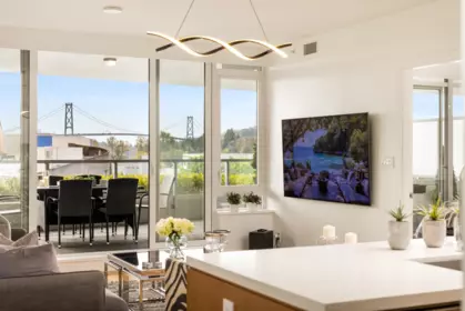 303 866 Arthur Erickson Place, West Vancouver, BC, West Vancouver — Apartment/Condo for sale