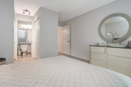Hallway Photo of 308 15140 29a Avenue, Surrey, BC