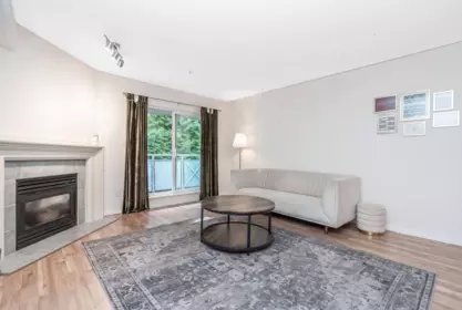 Powder Room Photo of 308 15140 29a Avenue, Surrey, BC