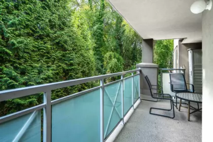 Staircase Photo of 308 15140 29a Avenue, Surrey, BC