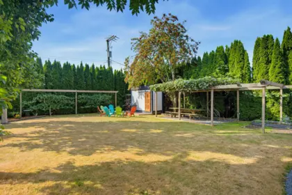 Front Yard Photo of 46156 Third Avenue, Chilliwack, BC