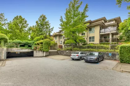 Living Room Photo of 109 7505 138 Street, Surrey, BC