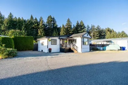 Kitchen Photo of 80 5742 Unsworth Road, Chilliwack, BC